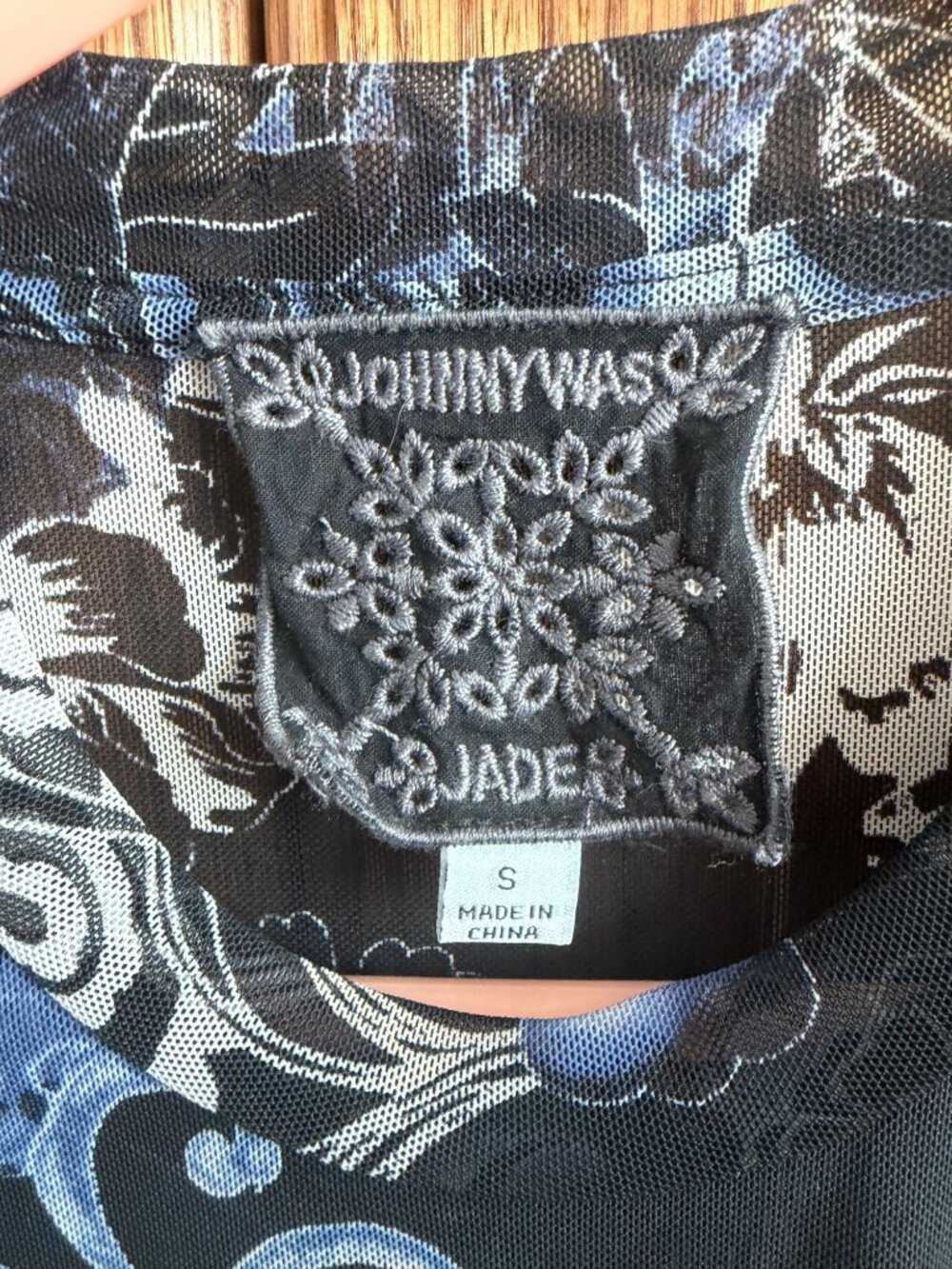 Johnny Was Olivia Long Sleeve Mesh Top S - Picture 3 of 4
